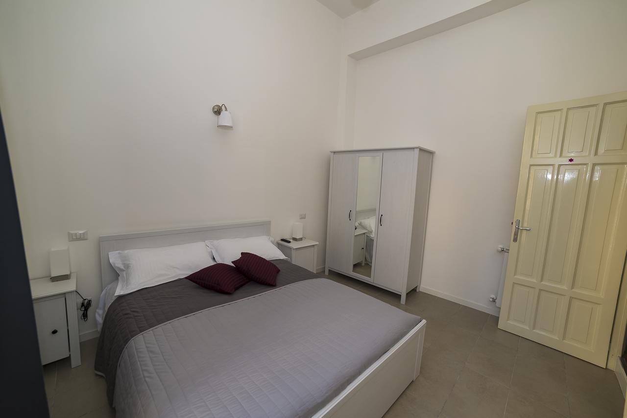 Ai Lattarini House Bed & Breakfast Палермо Екстериор снимка